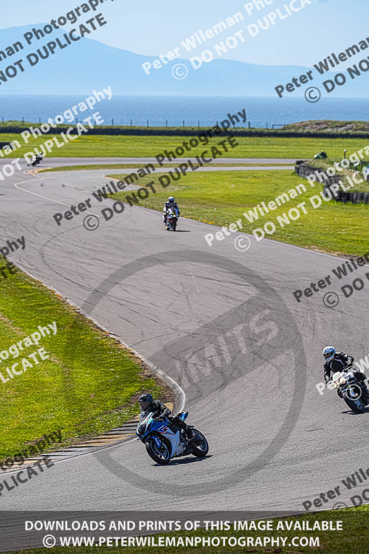 anglesey no limits trackday;anglesey photographs;anglesey trackday photographs;enduro digital images;event digital images;eventdigitalimages;no limits trackdays;peter wileman photography;racing digital images;trac mon;trackday digital images;trackday photos;ty croes